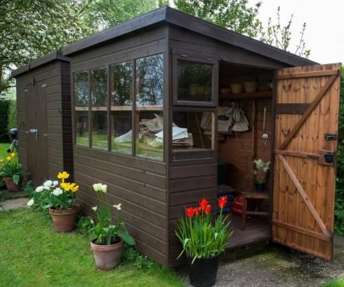 Домик-бытовка своими руками. Как построить бытовку своими руками